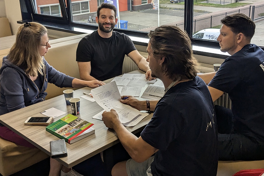 In-company courses Dutch